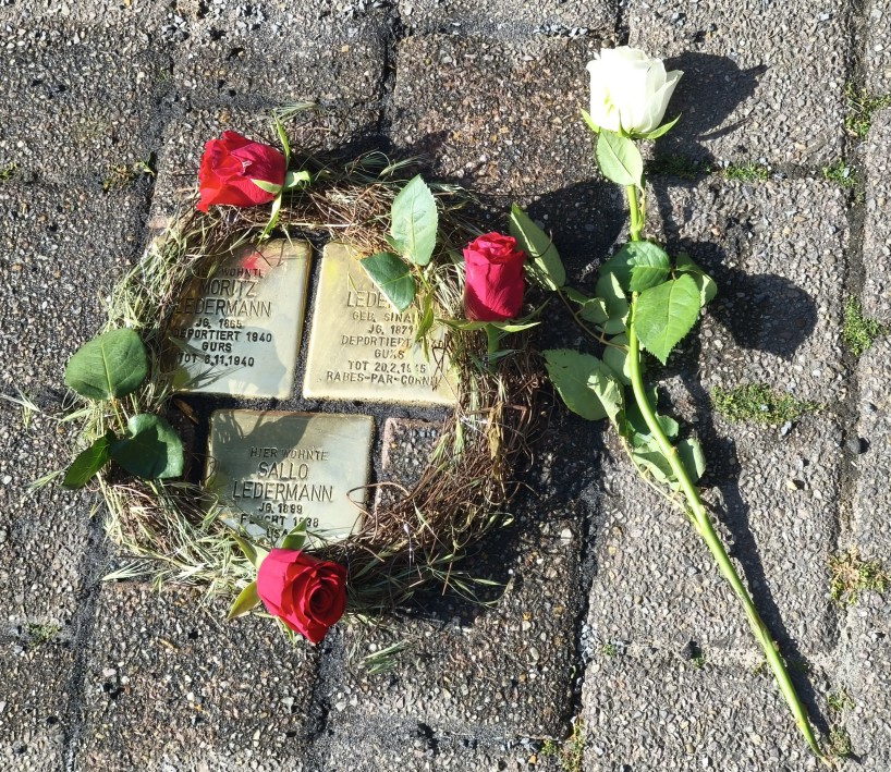 Stolpersteine für Familie Ledermann